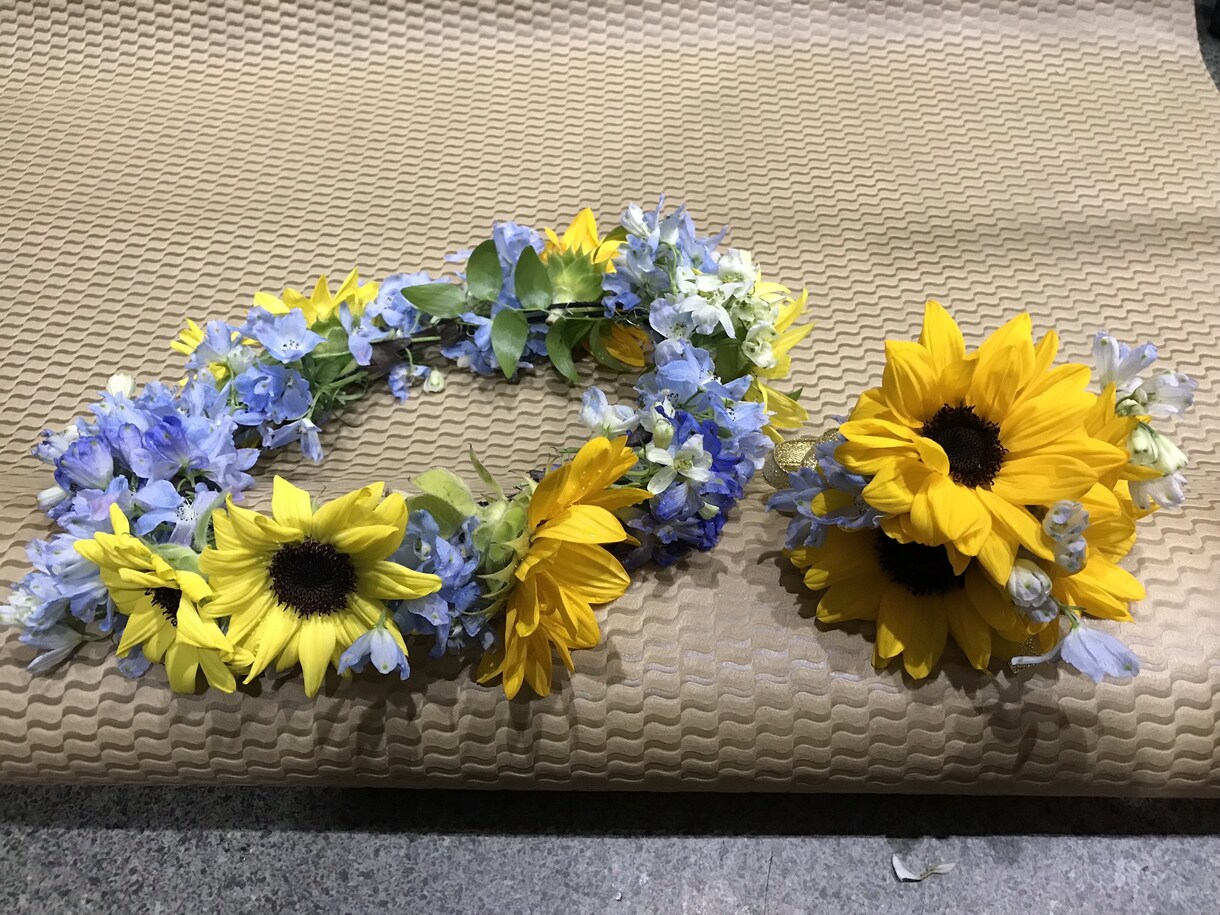 ブライダルブーケ承ります 前写し、披露宴で使いたいブーケや花かんむりを作り ます。 イメージ9