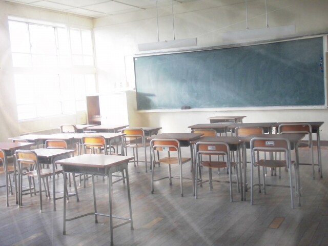 教員採用試験の人物対策します 模擬授業、場面指導、面接&面接カード。。。採用後押しします！ イメージ1
