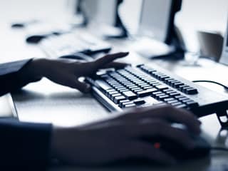 ＷＥＢシステムを海外で開発した場合の開発費用教えます！ イメージ1