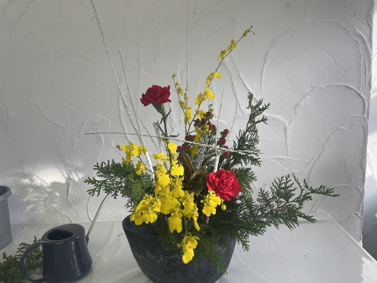 花を生ける時間をご一緒します 花とお話でほっとする、やさしいいけばな体験を イメージ1