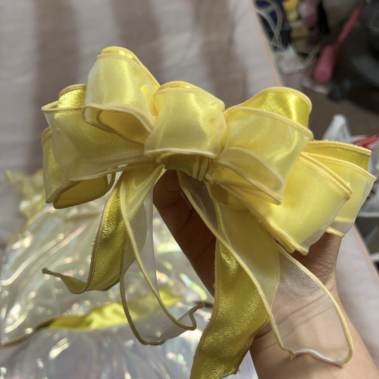 子供アイドル、イベントなど世界観を纏う服を作ります まだ言葉になっていない世界観を、衣装にします。 イメージ4