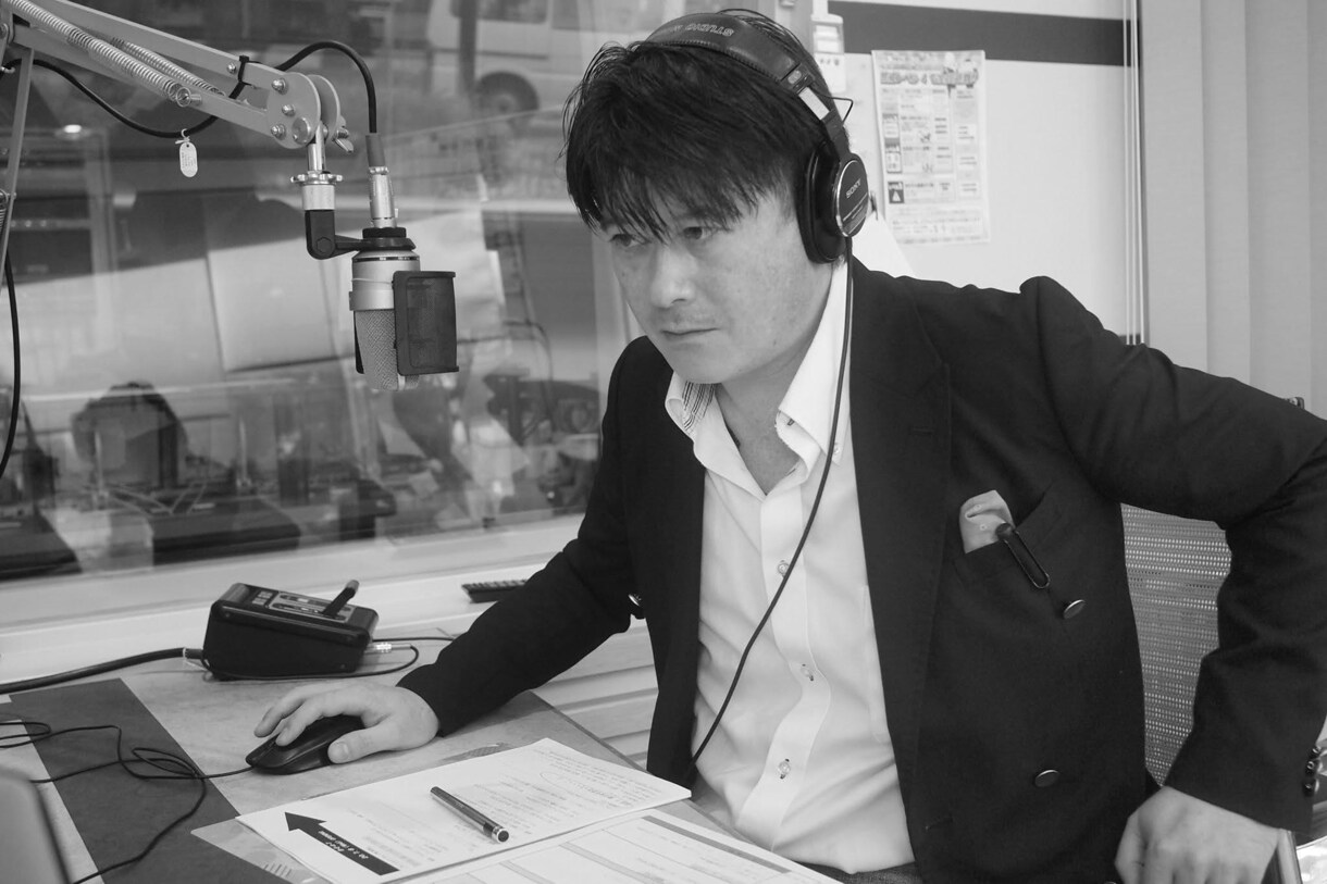 プロフェッショナルによるナレーション提供します 現役ラジオパーソナリティー、岡田眞善によるナレーションです イメージ3