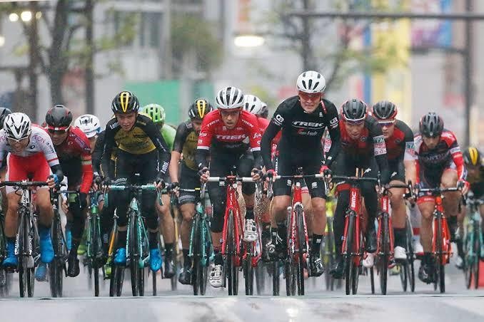 ロードレーサーで速く走れる走り方教えます 元プロロード選手が短時間でもできる練習法教えます✨ イメージ1