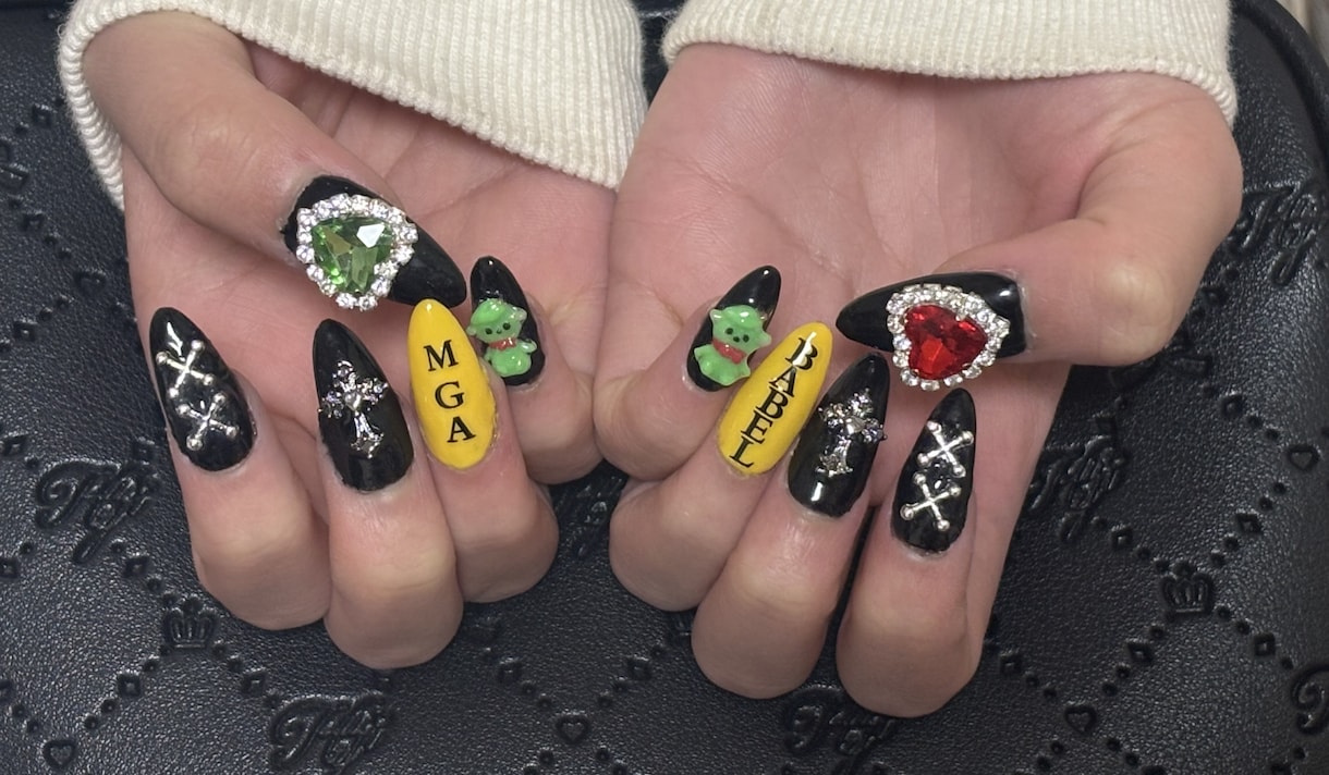 あなたの雰囲気に合わせたネイルチップ作ります 推し活や地雷系などのデザインが得意です！ イメージ1