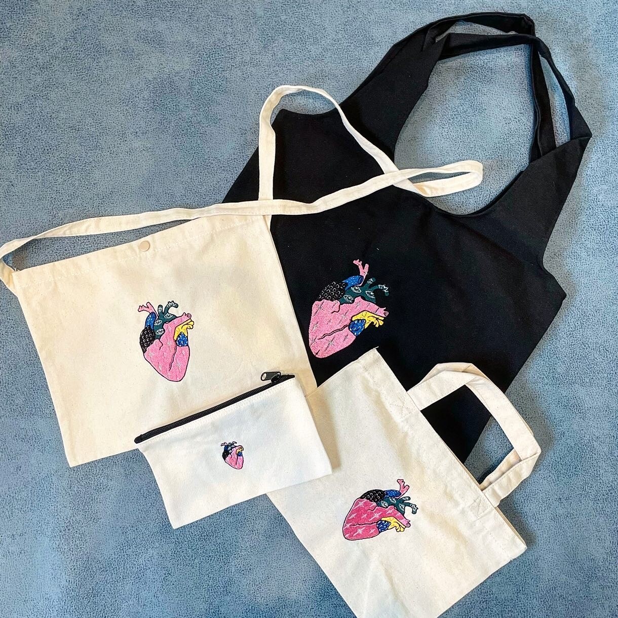 オリジナル刺繍orプリントでのグッズ作成します オリジナルで一点からデザインより承ります イメージ2