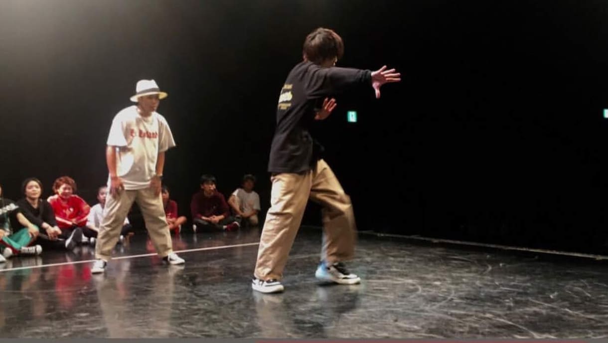 現役ダンサーがビデオレッスンします 初回無料！即興でPOP踊れるようにレッスン致します！ イメージ1