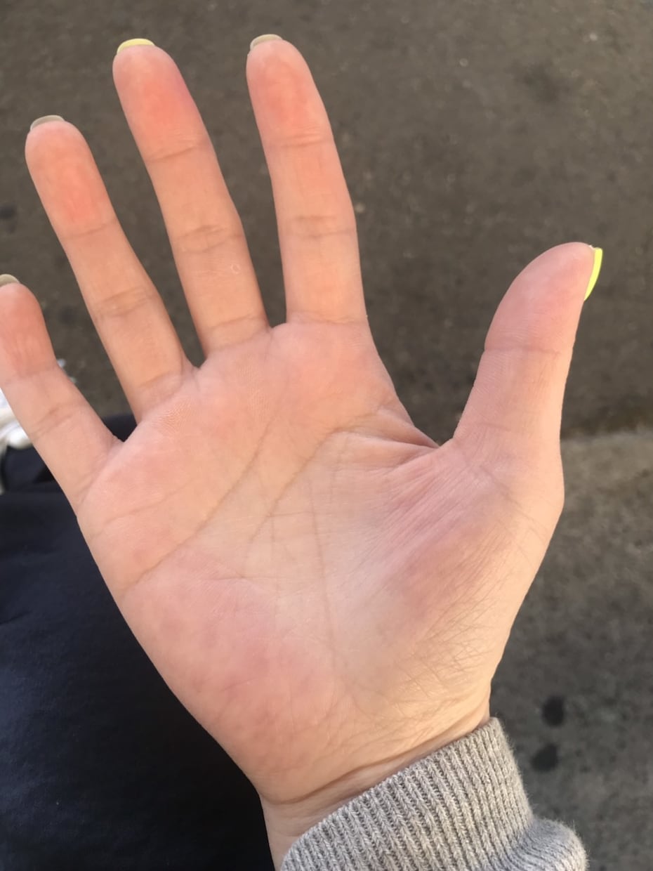 写真で手相鑑定！お待ちしております 人には言えない事なんでも聞き、どうすればいいか占います。 イメージ4