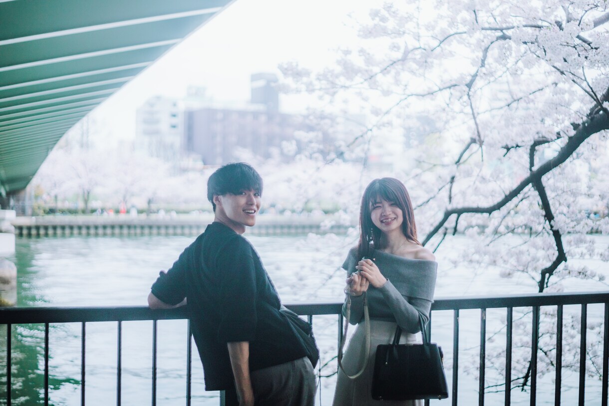 関西│素敵なカップル・フレンド・家族撮影します SNSフォロワー2万人の写真家がお届けします！ イメージ1