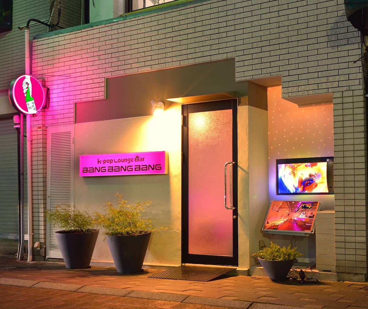 目を惹くおしゃれな看板、ポスターを作ります ポスターから看板まで、訴求力の高いデザインを形にします イメージ3