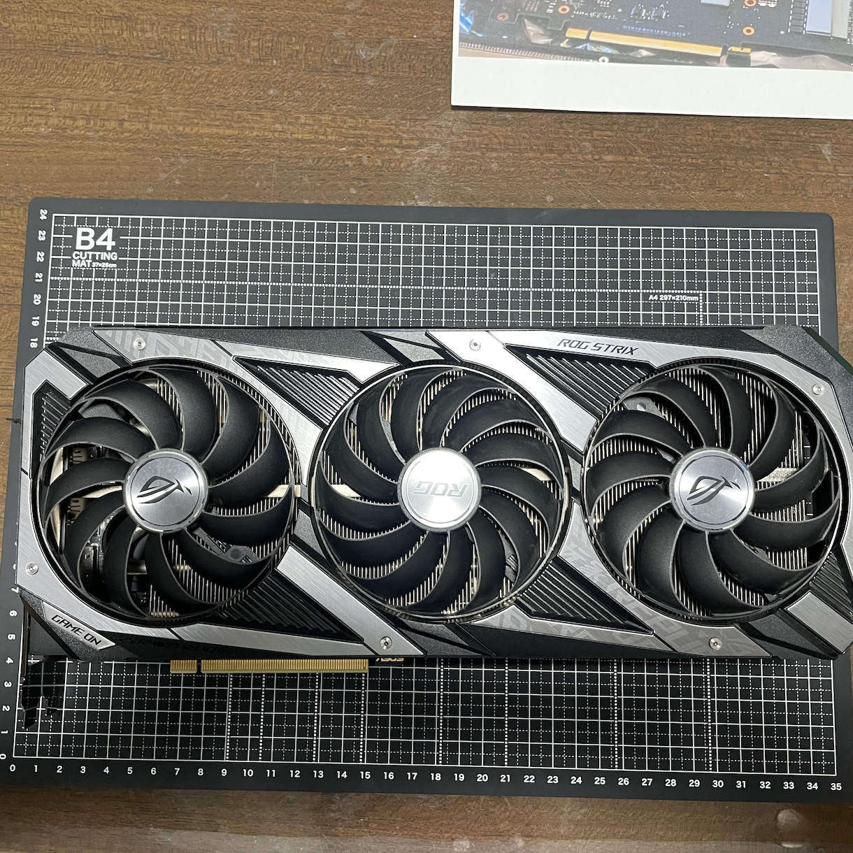 GPU.グリス、サーマルパッド交換します 温度が気になるグラボのメンテナンス作業を行います。 イメージ1