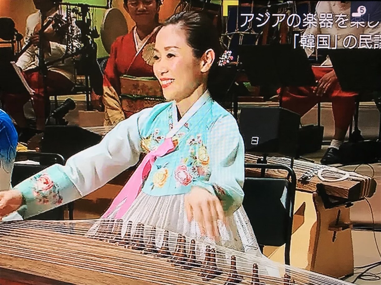 韓国伝統楽器カヤグムの演奏、レッスンいたします 日本で習える韓国文化！伝統楽器カヤグム を習ってみませんか？ イメージ2