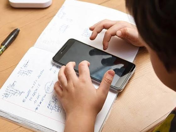 スマホ歴9年の私が使い方や悩み事を解消します スマホの購入を検討中or初心者の方お気軽にご質問下さい！ イメージ3