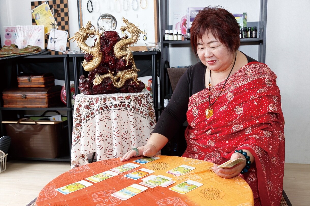 恋愛、仕事、人間関係、子育て等何でも占います 鑑定歴30年経験を活かし、どんな相談にもお応えいたします。 イメージ7