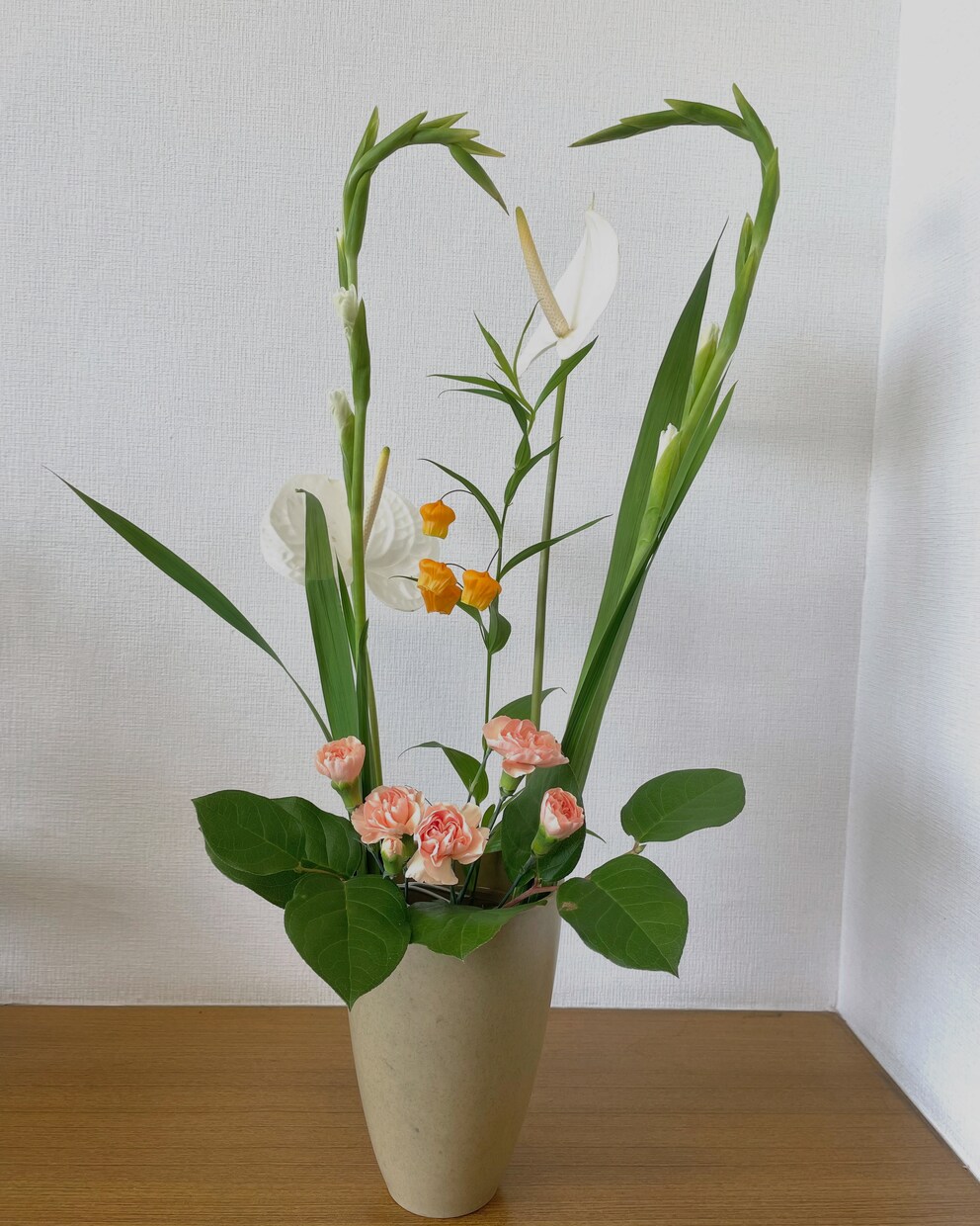 お花の生け方を教えます ご自宅を華やかに美しい癒しの空間にしましょう♪ イメージ1