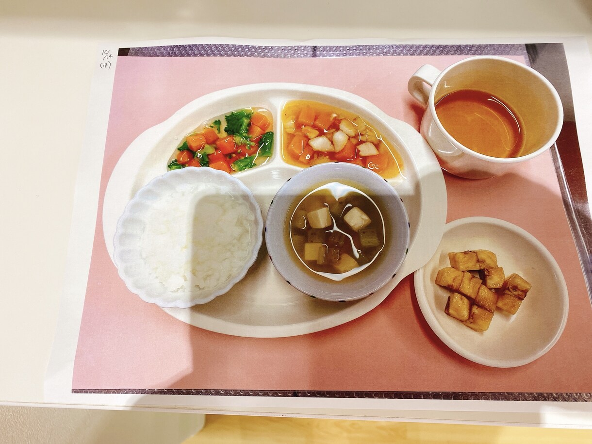 月齢に合わせた離乳食・幼児食メニューを考えます 好き嫌いをなくし食べることが楽しくなるメニューをつくります！ イメージ1