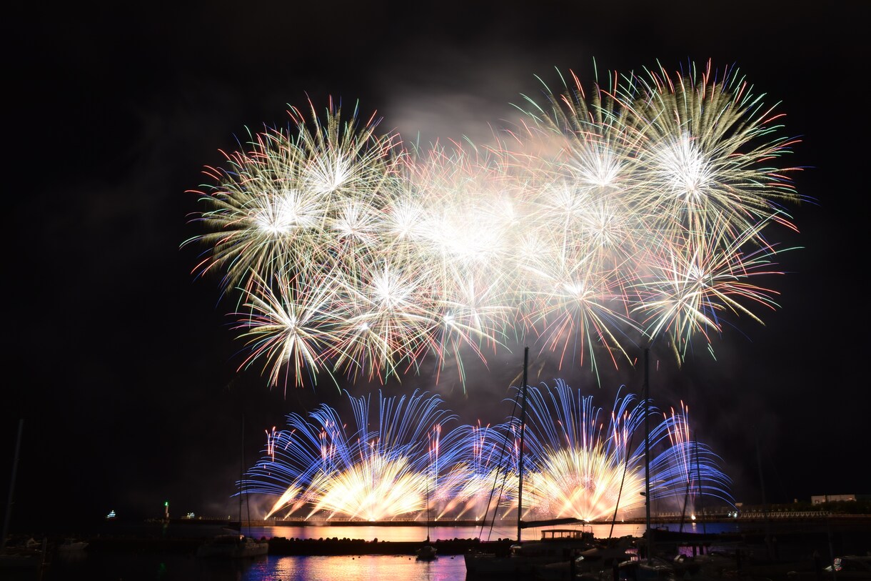 花火の素材を提供ます 熱海で撮った花火ですきれいに撮れていると思います イメージ2