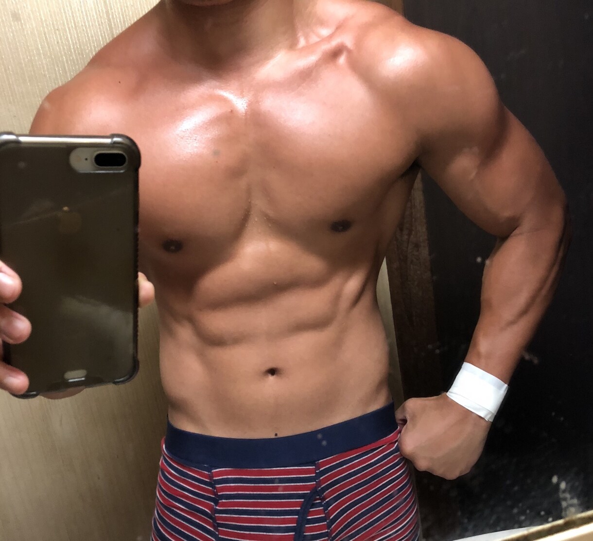 自宅で出来る簡単トレーニングを教えます とりあえず筋トレしたい！そんな方へ！増量、減量お任せ下さい イメージ4