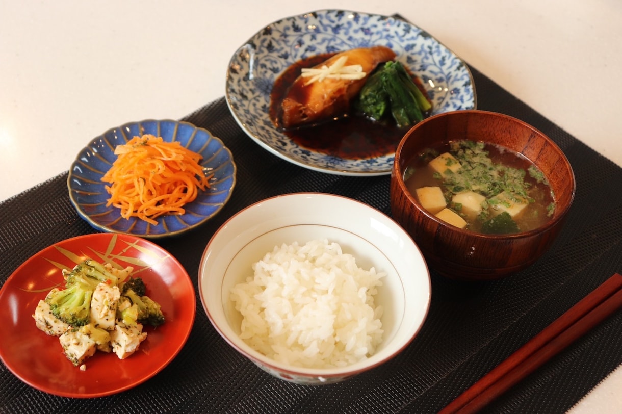 海外向けオンライン料理講師が料理全般の撮影致します 調理工程、食材、料理、お菓子、調味料など何でも承ります！ イメージ3