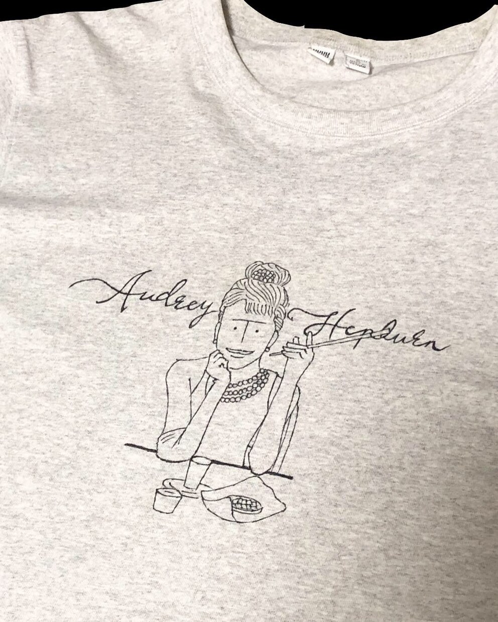イラストデザイン、手書きTシャツを作成しています あなたの好みのデザインを私のタッチで唯一無二のイラストに イメージ4