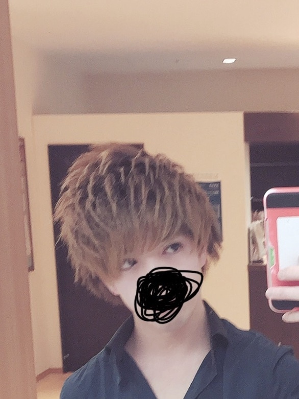 ヘアーセットの仕方、服に関してアドバイスします 前髪の浮き具合を軽減したい方もおススメです‼︎ イメージ2