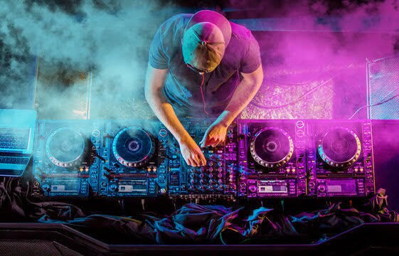 DJのやり方、プロが基礎から教えます DJ初心者の方！人前ですぐに回せる様になりたい方におすすめ！ イメージ1