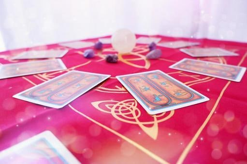 恋愛、対人関係の悩みなど、質問５つまで引き受けます 恋愛、結婚、職場の人間関係、家族間の問題など、鑑定可能です！ イメージ1
