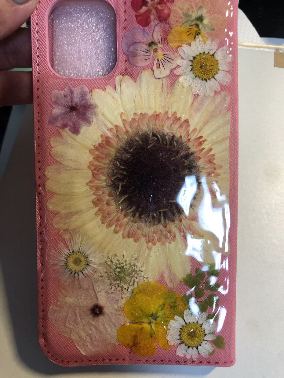 本物のお花やフルーツ野菜でスマホケースつくります 使うものは本物のフルーツ、お花、野菜です◡̈ イメージ3