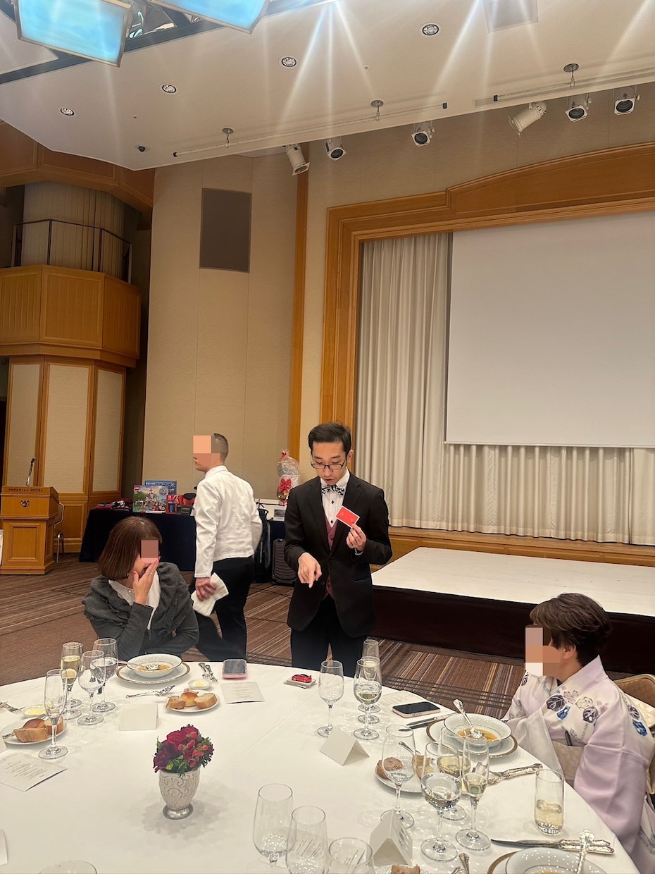 忘年会・企業懇親会をマジックで盛り上げます 忘年会・新年会の幹事様も安心。笑顔と一体感を演出 イメージ6