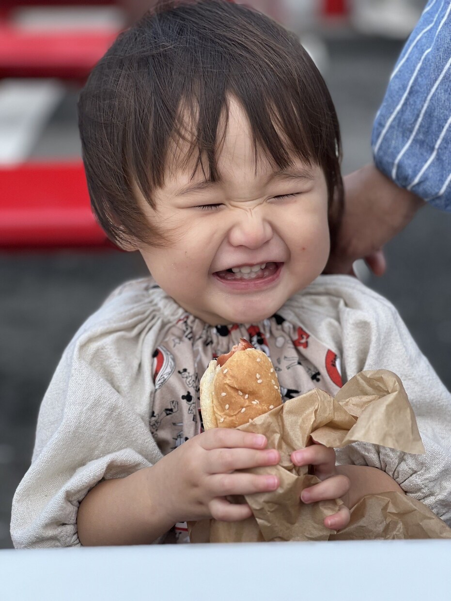 子供用スモッグ、お洋服オーダー承ります お外で遊ぶお洋服、子供用ドレスなど幅広く製作可能です イメージ1