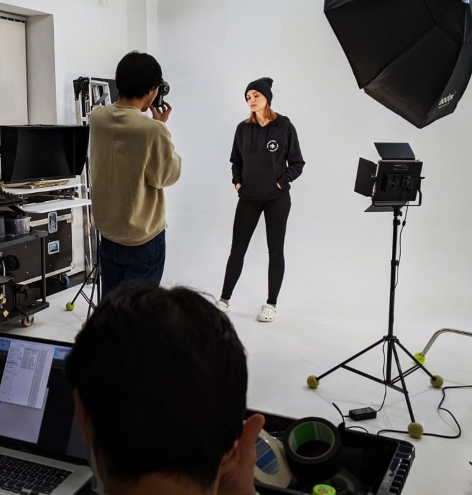 映像制作、またはスチール撮影します 瞬間を超えた感動を、映像と写真で。 イメージ5