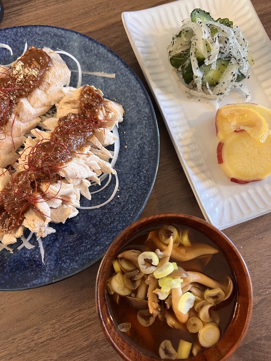 海外向けオンライン料理講師が料理全般の撮影致します 調理工程、食材、料理、お菓子、調味料など何でも承ります！ イメージ2