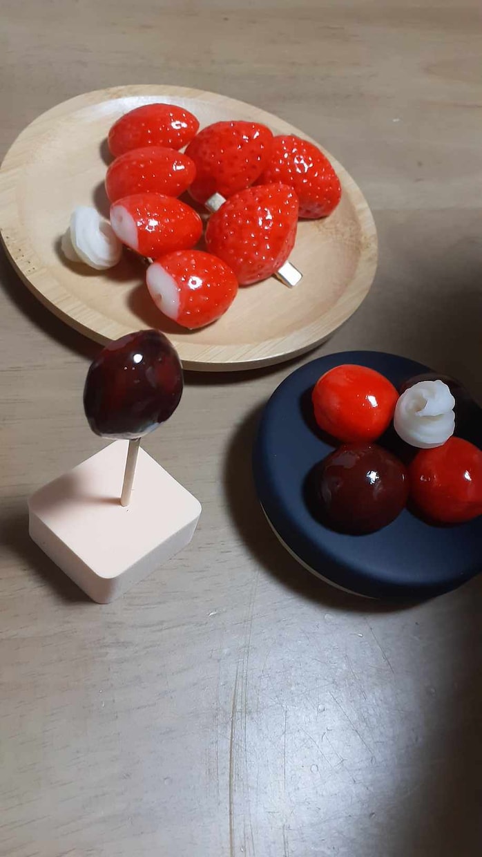 まるで本物！？リアルなフルーツグッズ作ります オーダー樹脂粘土フルーツ！いちご/さくらんぼ/りんごなど イメージ3