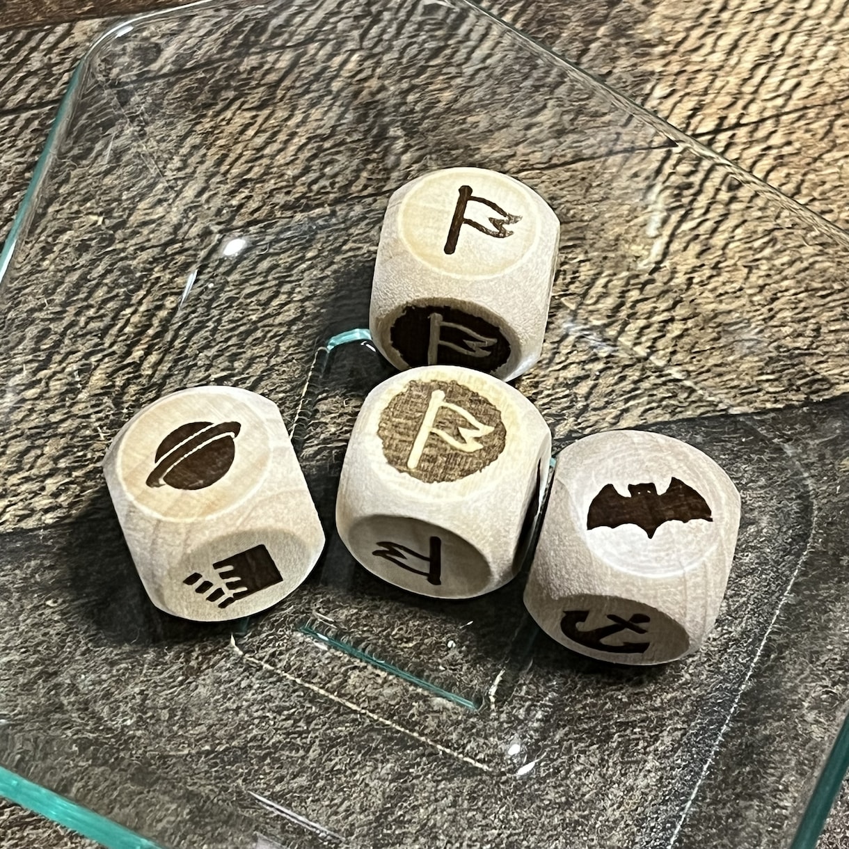 オリジナル木製サイコロを作成します イベントの配布用やオリジナルゲームなどに使えます！ イメージ2