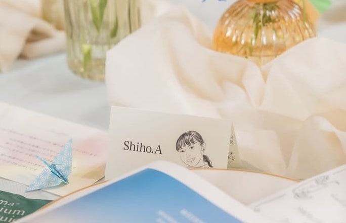 似顔絵席札を洗練されたデザインで作ります 《結婚式で参列者に驚きと喜びをお届け！》 イメージ2