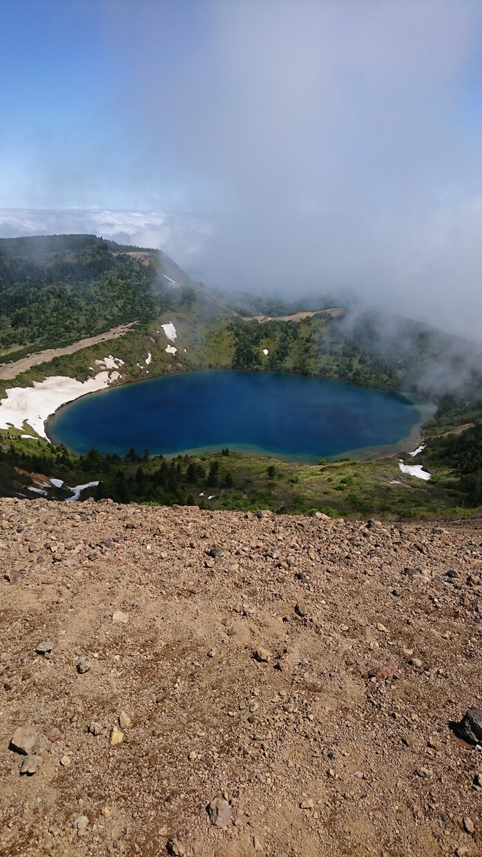 福島県『一切経山』登山の思い出(写真)お譲りします 福島県吾妻連峰『一切経山』に登った時の写真(10枚)です イメージ1