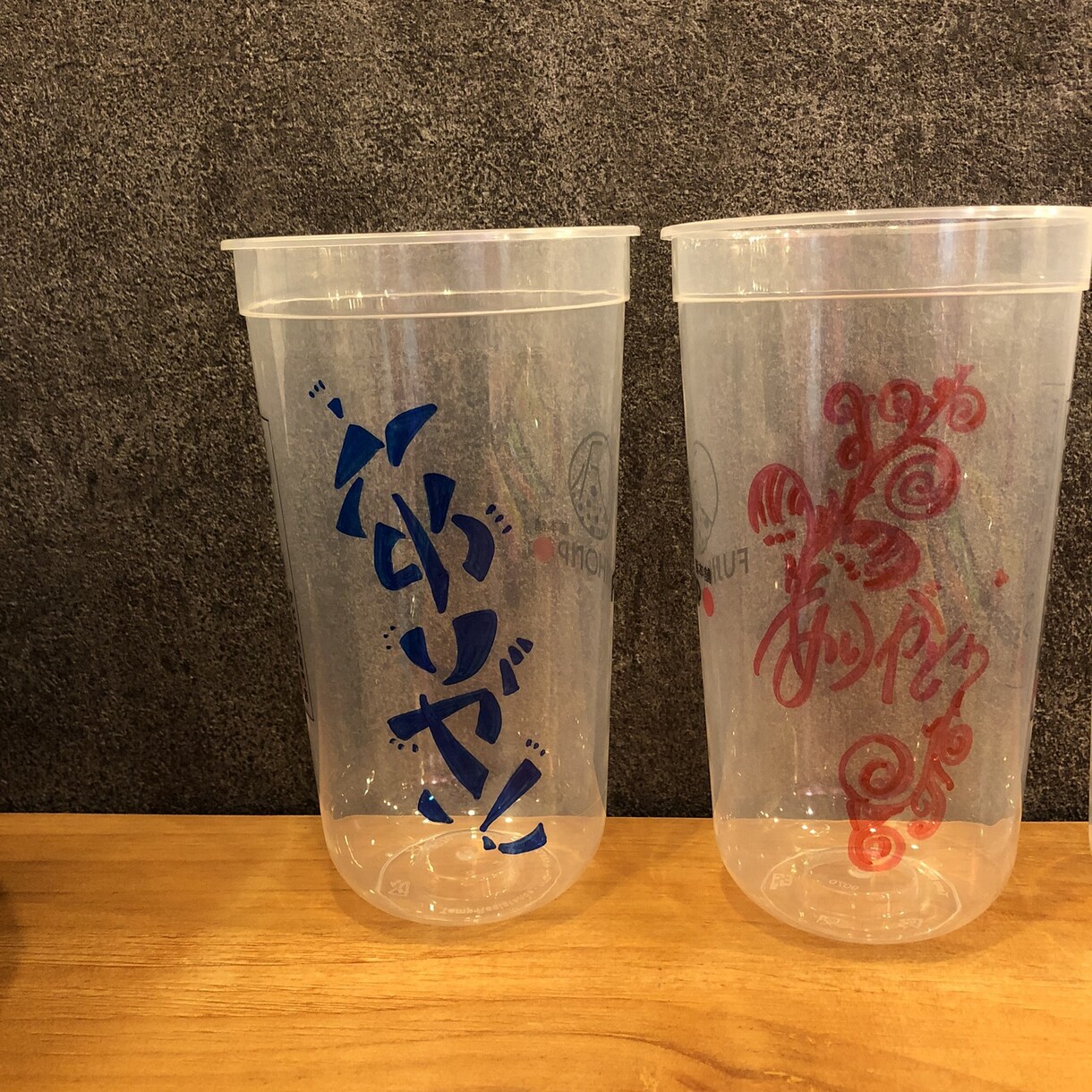 動物を独自の発想で描いたものになってます 世界に一つだけの個性的なロゴをデザインいたします。 イメージ2