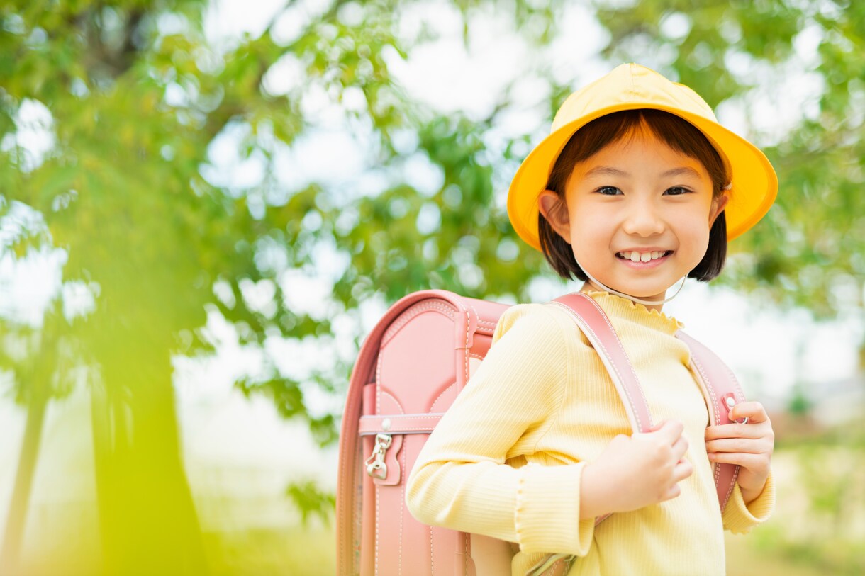 思い出に残る！おしゃれな入学・卒業写真を撮影します アパレル撮影のプロが、最適な背景とシチュエーションをご提案！ イメージ2