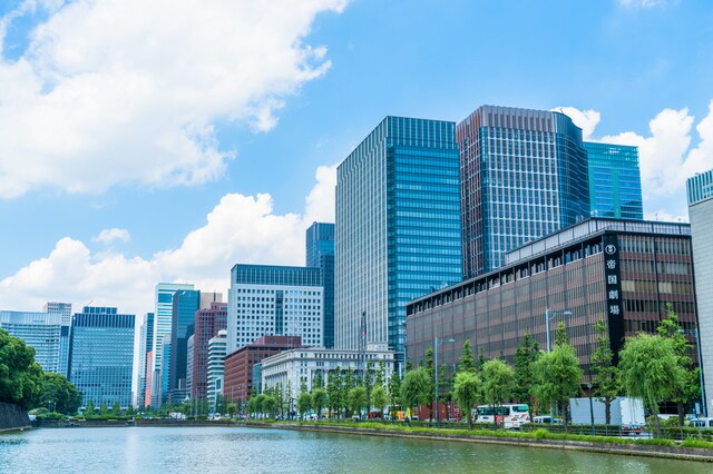 若手商社パーソンが就活をお手伝いします 商社採用リクルーターと一度お話してみませんか？ イメージ1