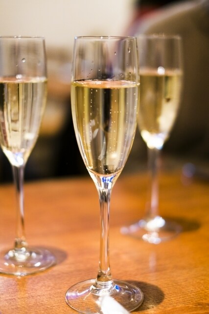 お酒大好きな私が、お酒での失敗お話聞きます 記憶がない。友達に手を出してしまった。聞いてスッキリさせます イメージ7
