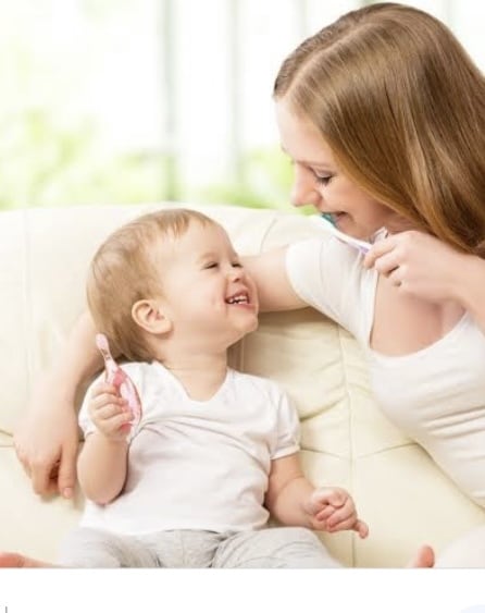 お子様の仕上げ磨きなどのお悩み相談お受け致します 現役フルタイムで働く歯科衛生士、二児の母です。 イメージ1