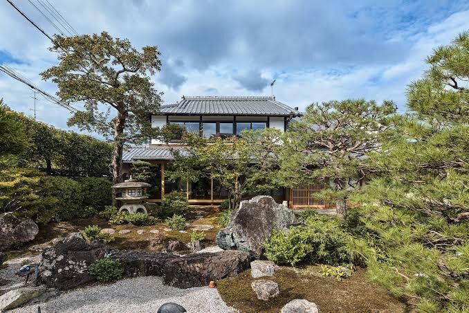 剪定の相場診断＆DIYアドバイスします プロの手で美しく。剪定の見積もり診断、写真で簡単に対応。 イメージ4