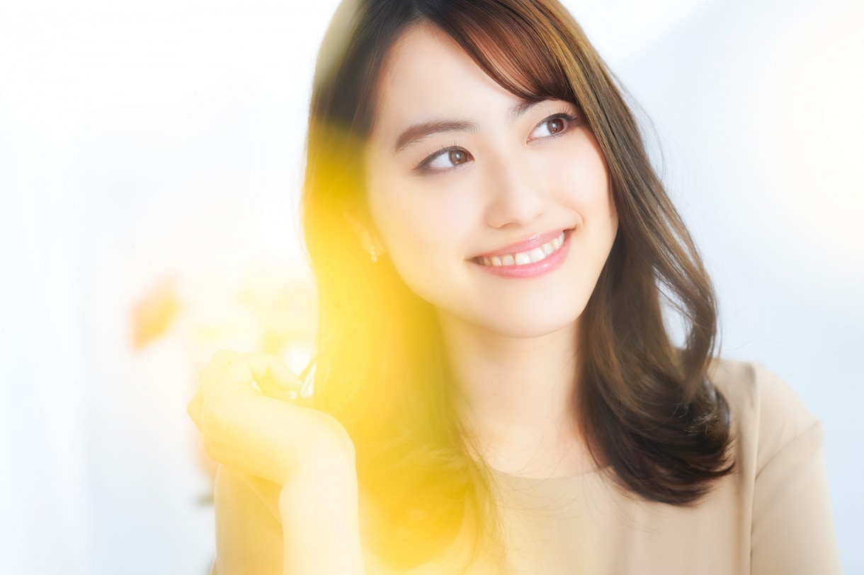 画像補正（レタッチ）・画像加工をお手伝いします トリミング、遠近・位置調整、明るさ補正、肌荒れ修正など イメージ9