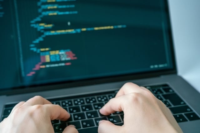 Laravelでwebシステム開発します 新規開発、修正、追加機能実装もOK。フロントエンドも対応 イメージ3