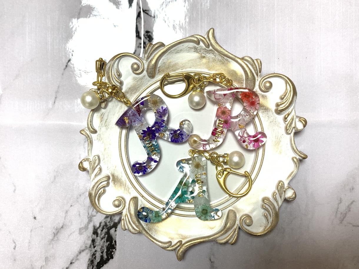 オリジナルオーダーキーホルダー作ります 世界に一つだけのオリジナルキーホルダーいかがですか^_^ イメージ1