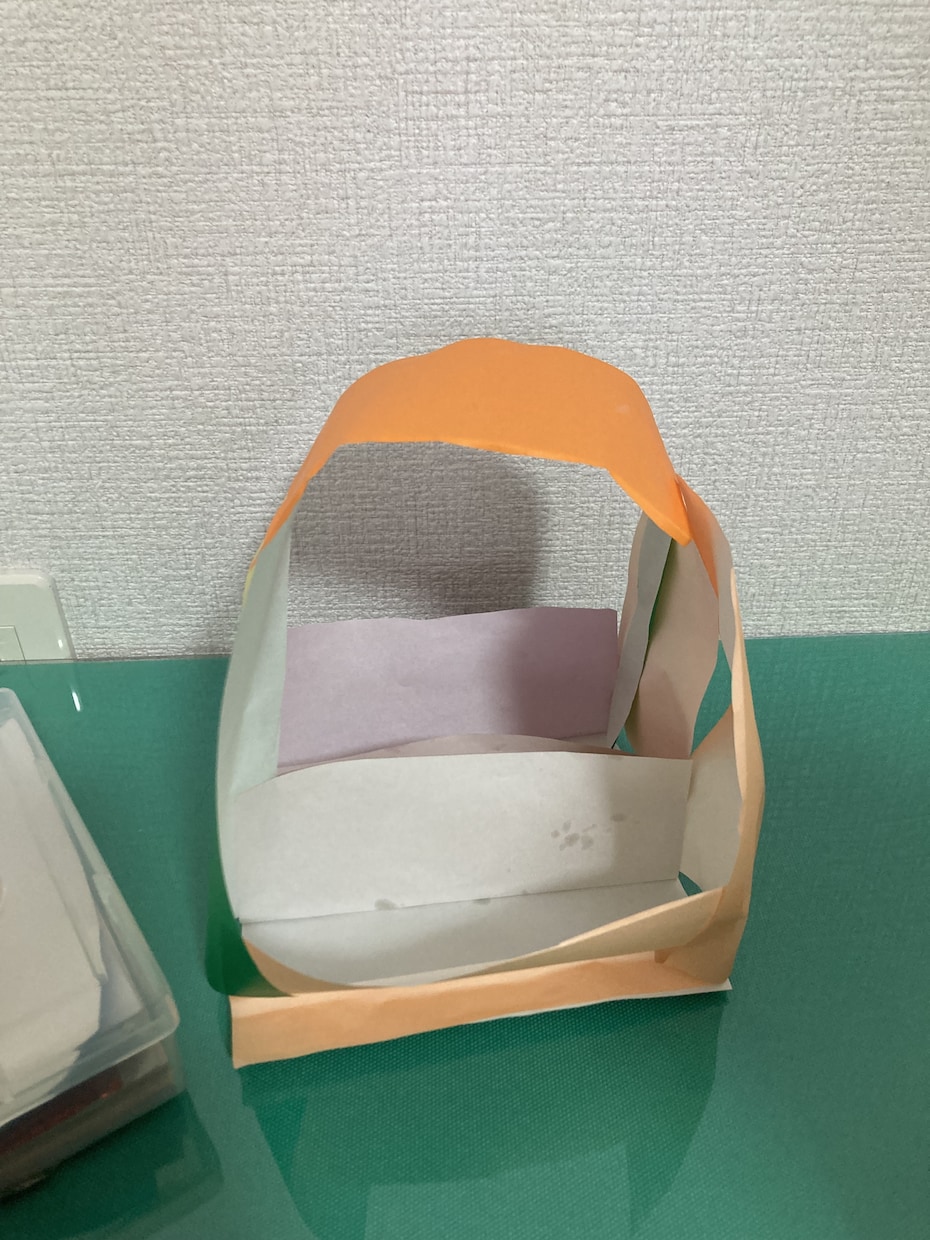 6歳　宮本　大愛の作品になります 色鮮やかな作品名はオフロおりがみ イメージ2