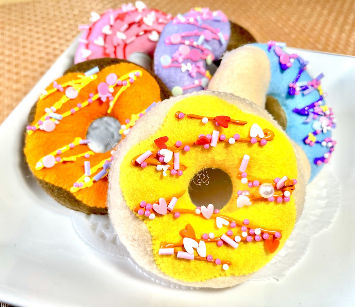 シートフェルトで小物、飾り、おもちゃなどを作ります 普段の生活をいつもより楽しく華やかに イメージ2