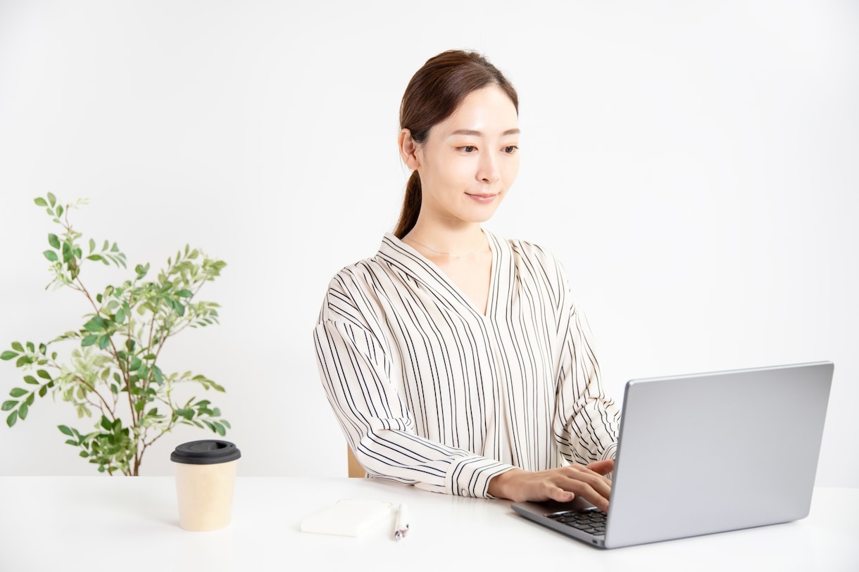 PythonでLINE公式アカウントを作成します ビジネス利用や個人の方でもLINE公式アカウントが持てます イメージ1
