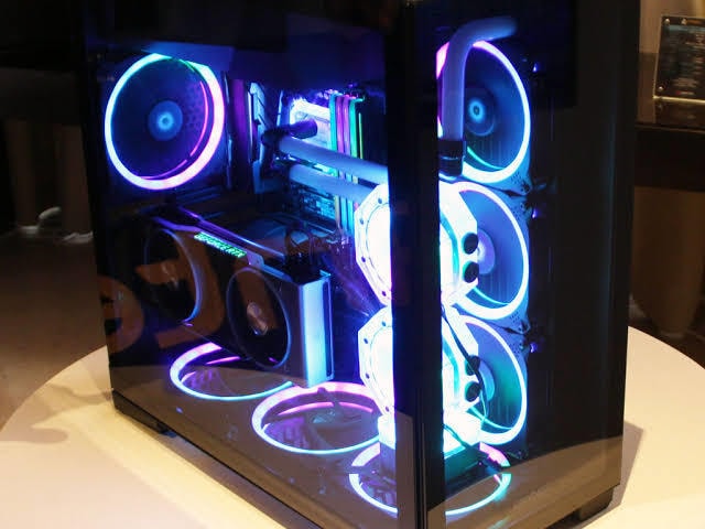 プレイするゲームに合わせた自作PCの構成を考えます 予算と用途に合ったPCを提案させていただきます。 イメージ1