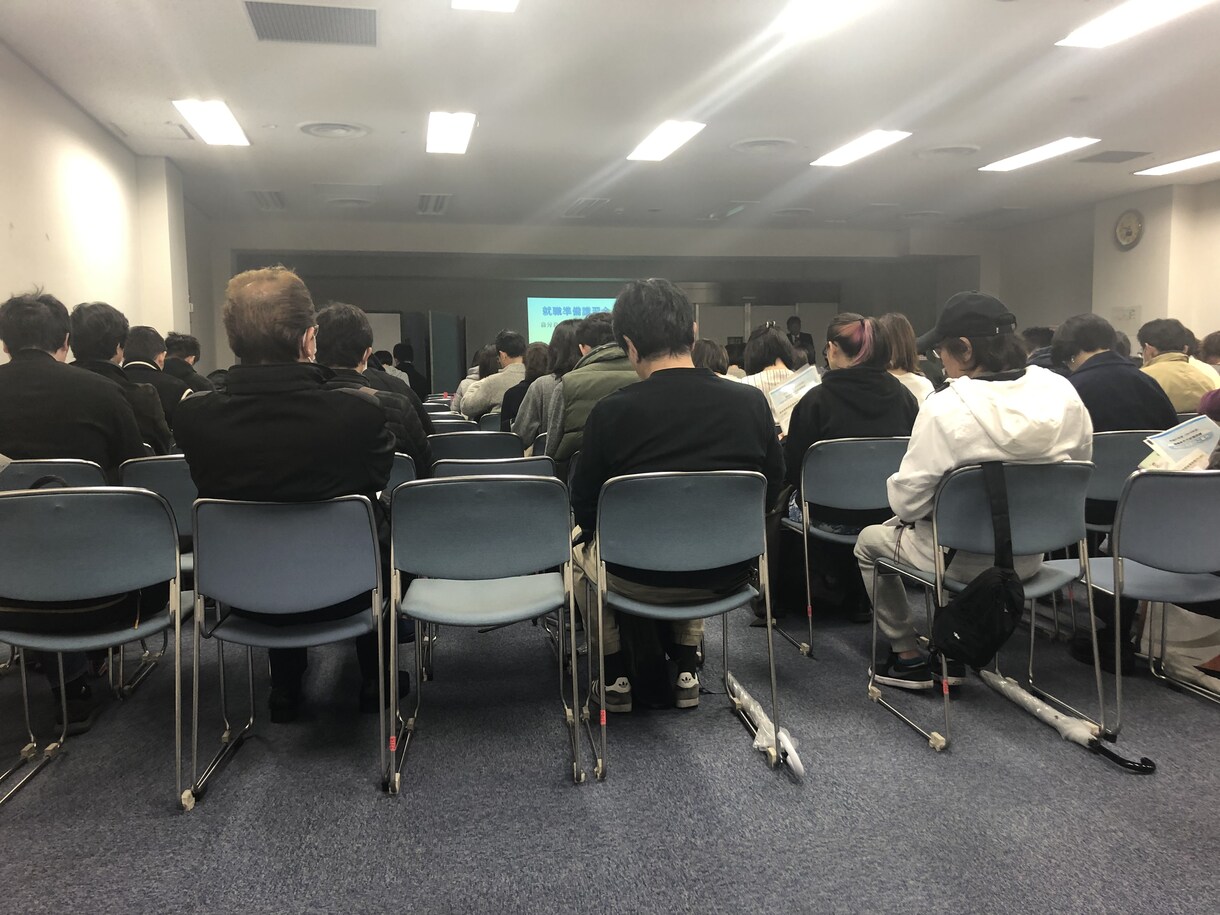 審査通過率9割のエントリーシート代筆します お茶の水女子大学他20以上の大学の就職論文指導経験あります イメージ1