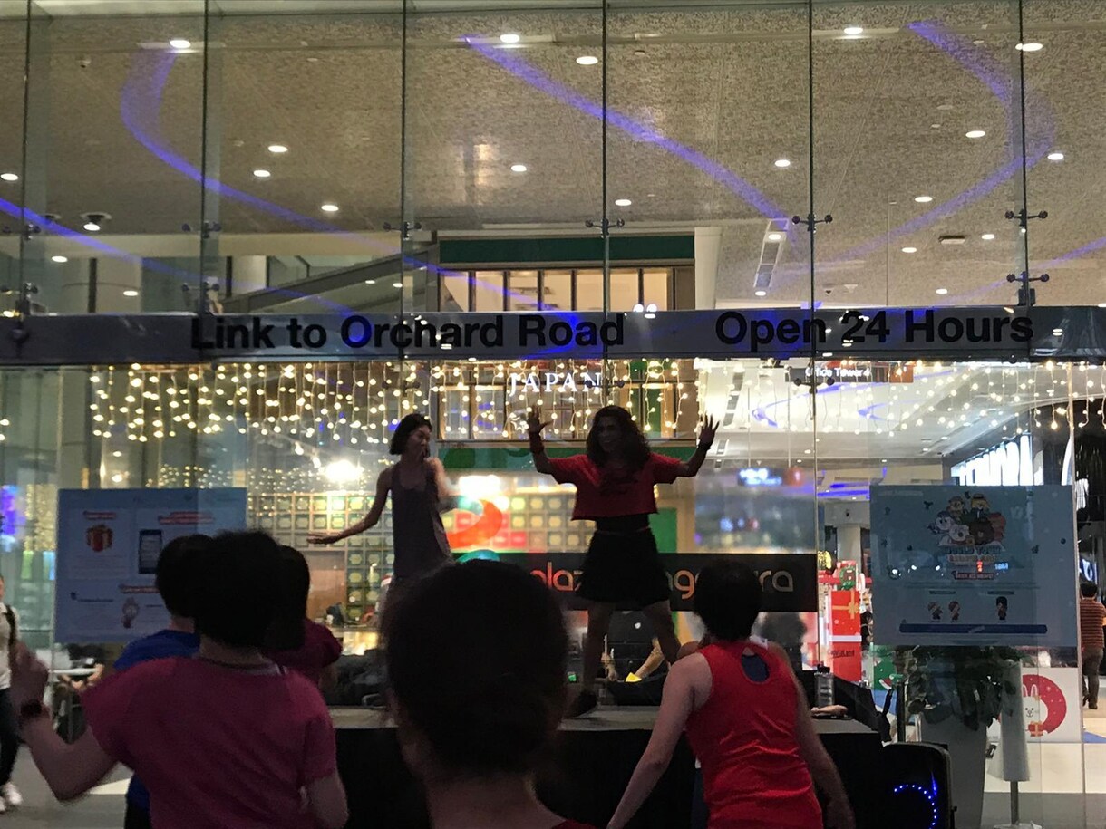 ZUMBAで脂肪とストレス吹き飛ばします シンガポール仕込みのミュージカル女優と踊りまくろう♪ イメージ10